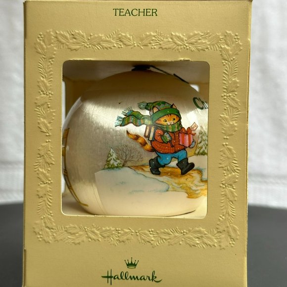 Teacher Tree Trimmer Collection - Hallmark Keepsake Christmas Ornament from 1980 - Picture 3 of 6